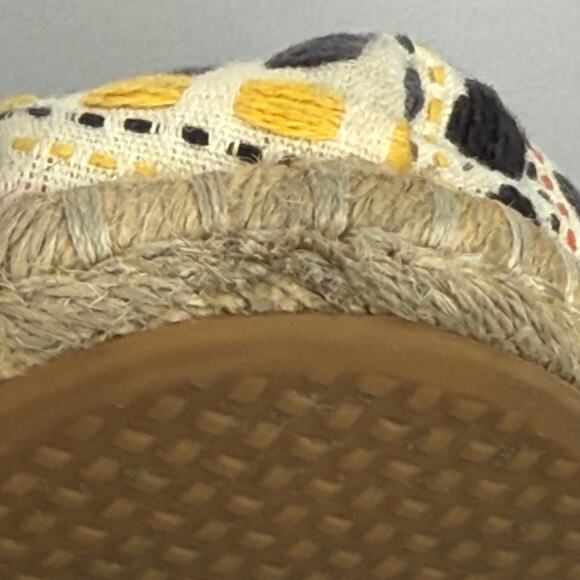 TOMS Alpargata Rope Espadrille Natural Aztec Embroidered Womens Sz 11 Boho - Picture 8 of 9